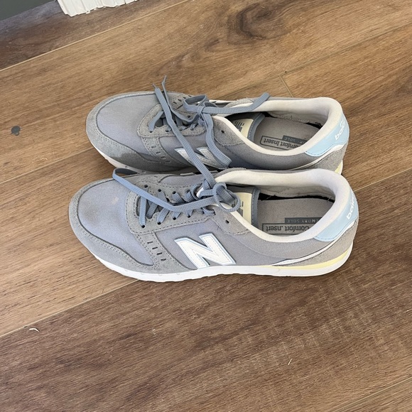 New balance 311 shoes - Picture 2 of 4